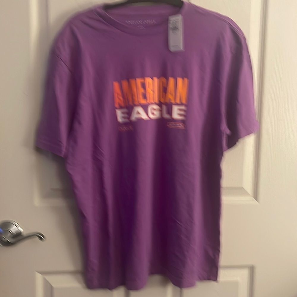 American eagle new with tag T-shirt size medium